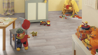 Ламинат Kronotex Exquisit D 3241 Тик Ностальгия Бежевый