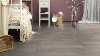 Ламинат Kronotex Exquisit D 3241 Тик Ностальгия Бежевый